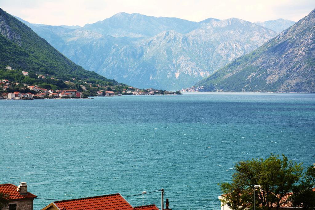 Apartment Biser Kotor Exterior photo