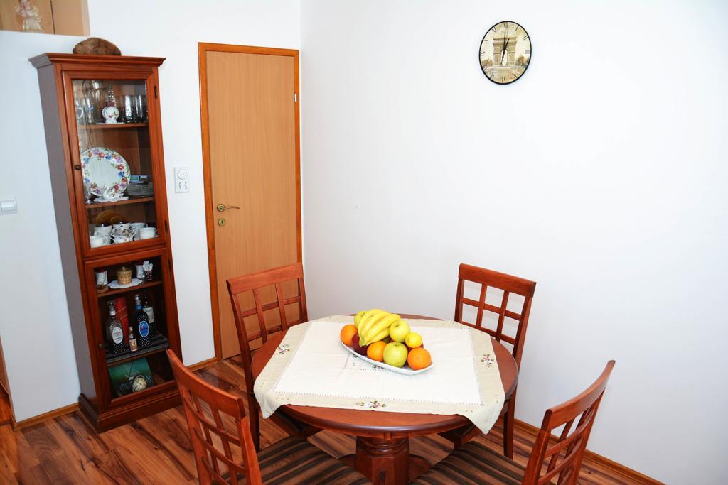 Apartment Biser Kotor Exterior photo