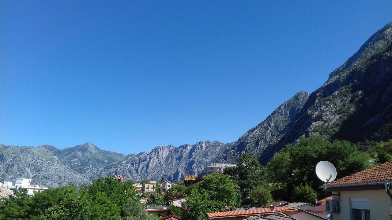 Apartment Biser Kotor Exterior photo